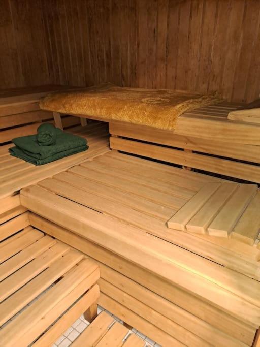 Schwarzwald-Traum Mit Pool Und Sauna Unterkirnach Buitenkant foto